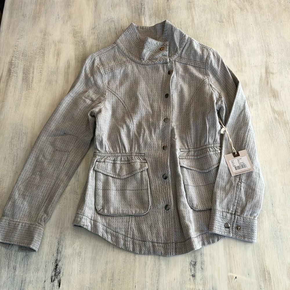 NWT Adventure Barton Jacket Light Gray Small